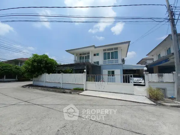 image_rental-11940538