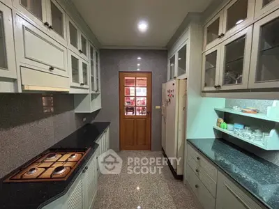 image_rental-28551129