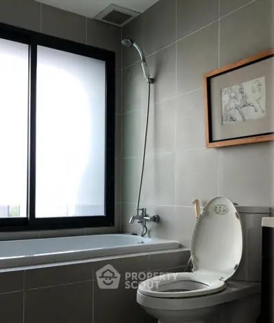 Screenshot 2569-02-09 at 22.36.29.jpg