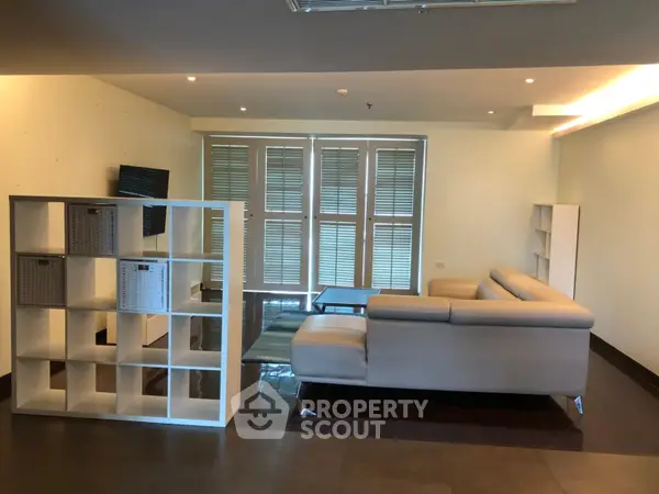 image_rental-30824651