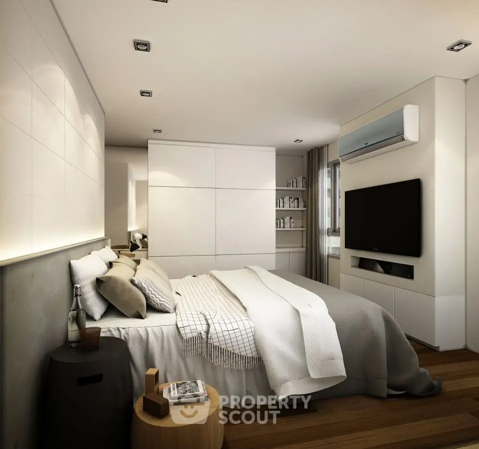  2 Bedrooms Condo at The Clover Thonglor Residence-1