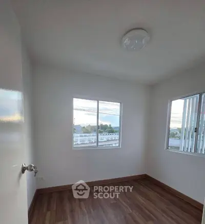 Screenshot 2568-06-09 at 11.10.10.jpg