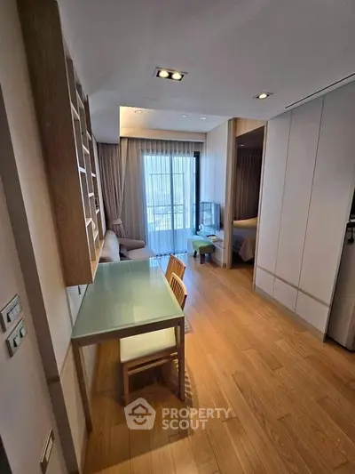 image_rental-31354977