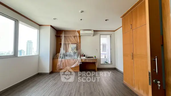 image_rental-27500705