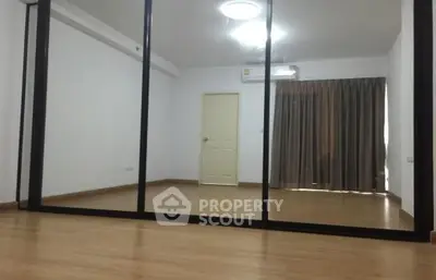 image_rental-7645821