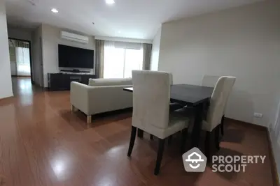  2 Bedrooms Condo -4