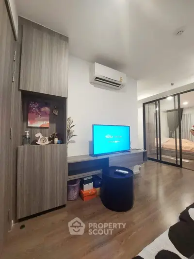 image_rental-31373618