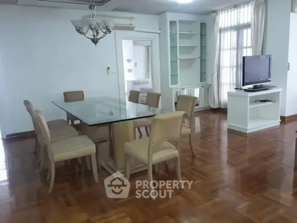 image_rental-9083062