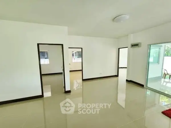 image_rental-28465436