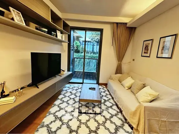 image_rental-30345193