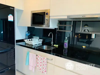  1 Bedroom Condo at The Room Sukhumvit 21-3