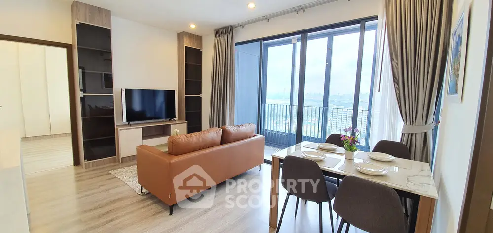  2 Bedrooms Condo at Ideo Mobi Sukhumvit-1