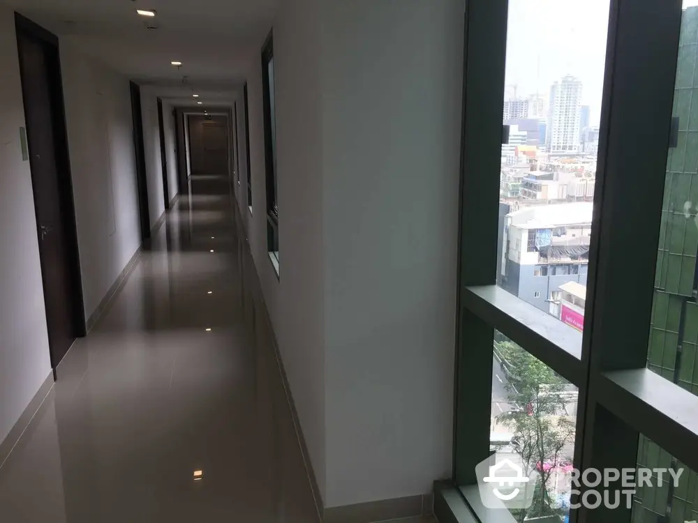  1 Bedroom Condo at Wish Signature Midtown Siam-1