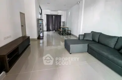 Screenshot 2025-11-13 112537.png