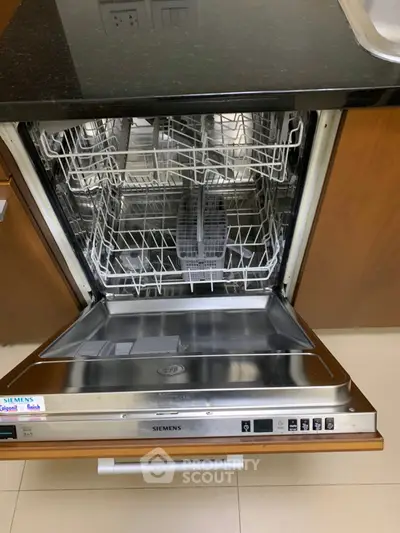  2 Bedrooms Condo at The Park Chidlom-3