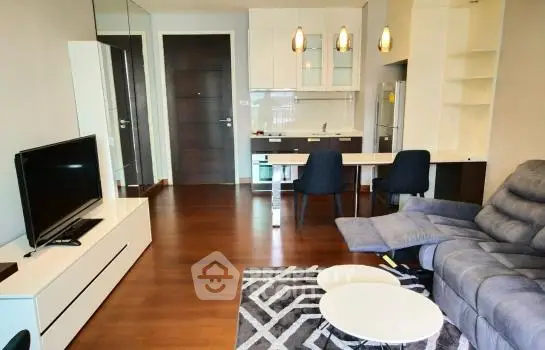 image_rental-2042083