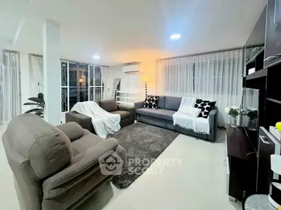 image_rental-30824360