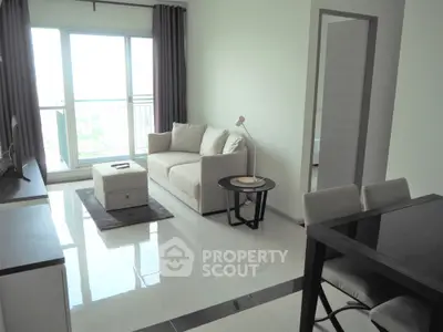  2 Bedrooms Condo at Life Ratchada-3