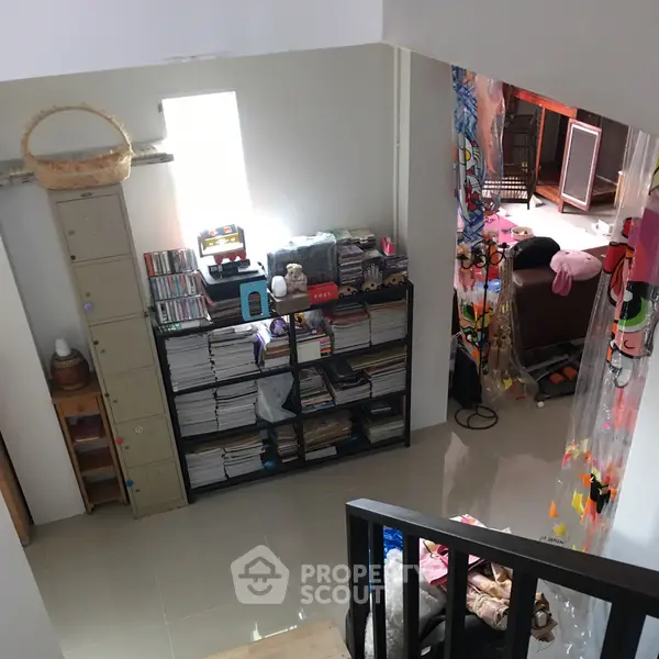 image_rental-6013621