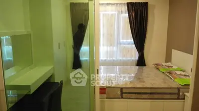  1 Bedroom Condo at Aspire Sathorn Thapa-2