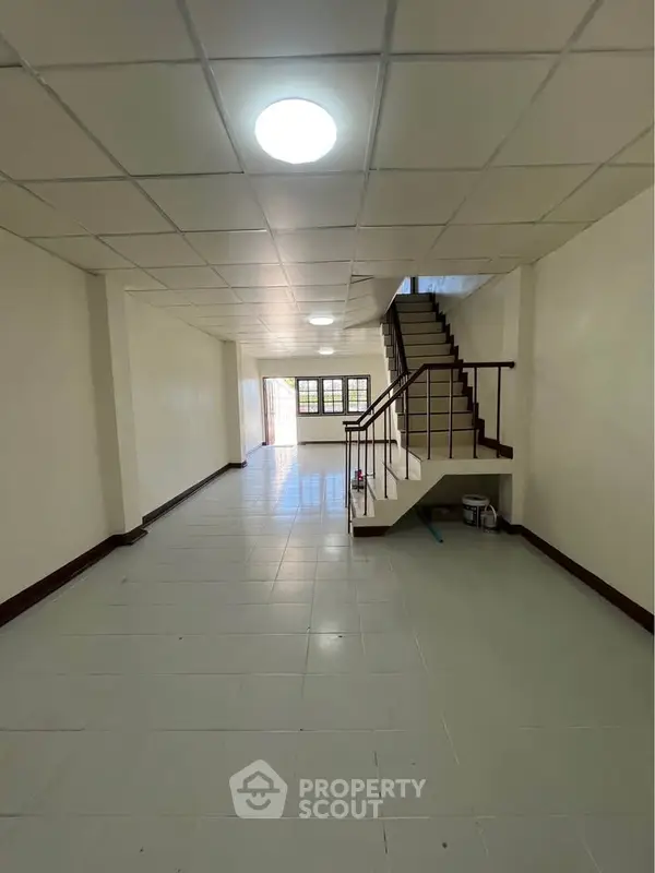 image_rental-29786406