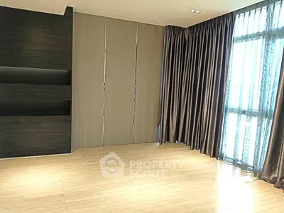 image_rental-30176091