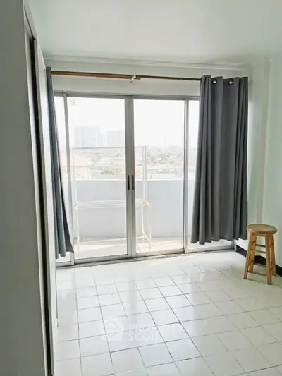 image_rental-31003799