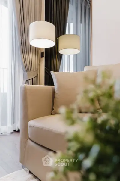  2 Bedrooms Condo at Ideo Q Victory-3
