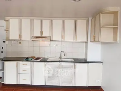 image_rental-29813141