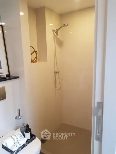  1 Bedroom Condo at Knightsbridge Prime Ratchayothin-4