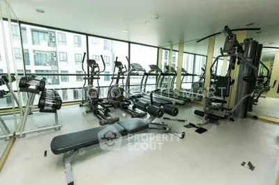 Fully Furnished 1 Bedroom Condo at The President Sukhumvit-3