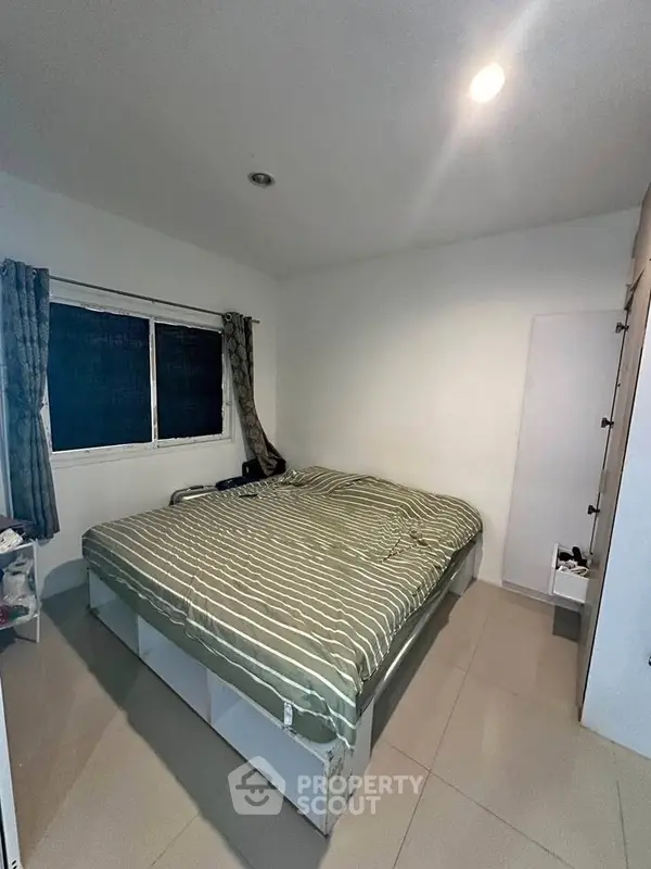 image_rental-29994066