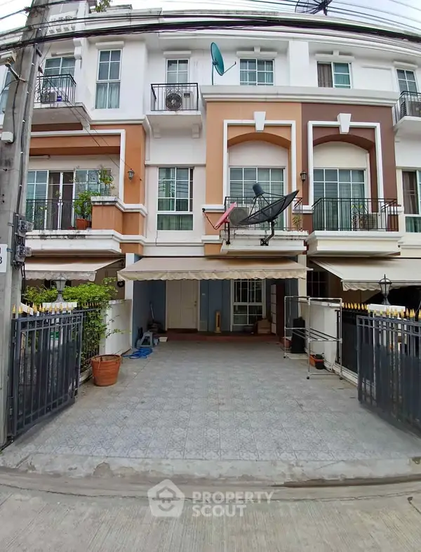 image_rental-30195607