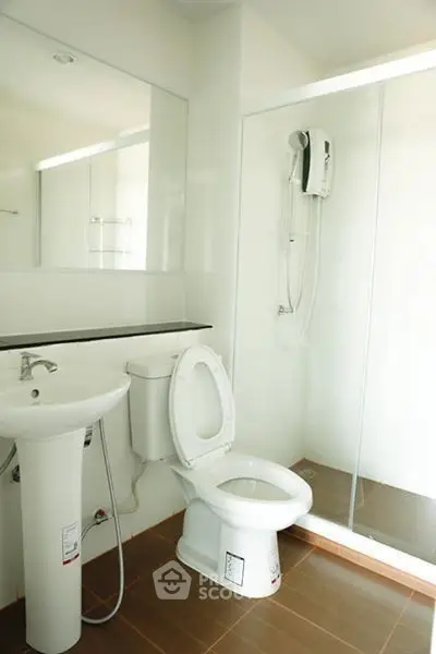  1 Bedroom Condo at Regent Home Sukhumvit 81-2