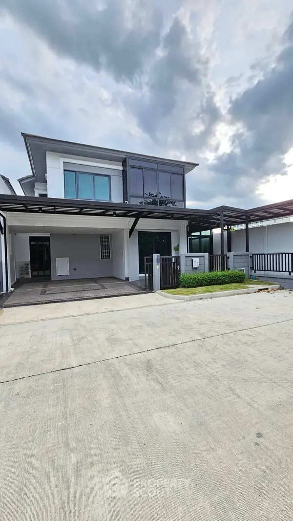 image_rental-17403747