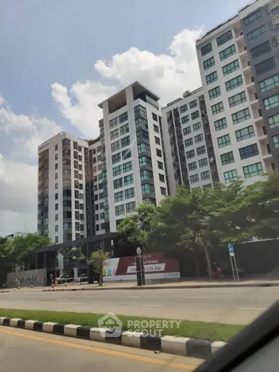 image_rental-30658080