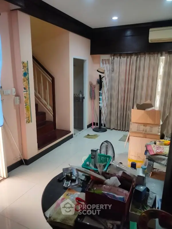 image_rental-27269554