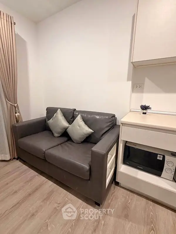 image_rental-33870477