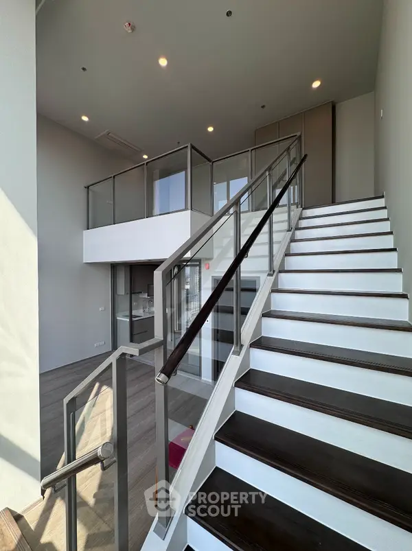 image_rental-21537995