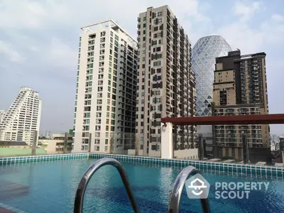  2 Bedrooms Condo at Le Rich Aree Station-6