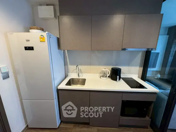 image_rental-27794408