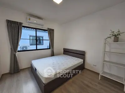 image_rental-28322267