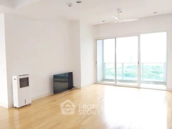 image_rental-8440946