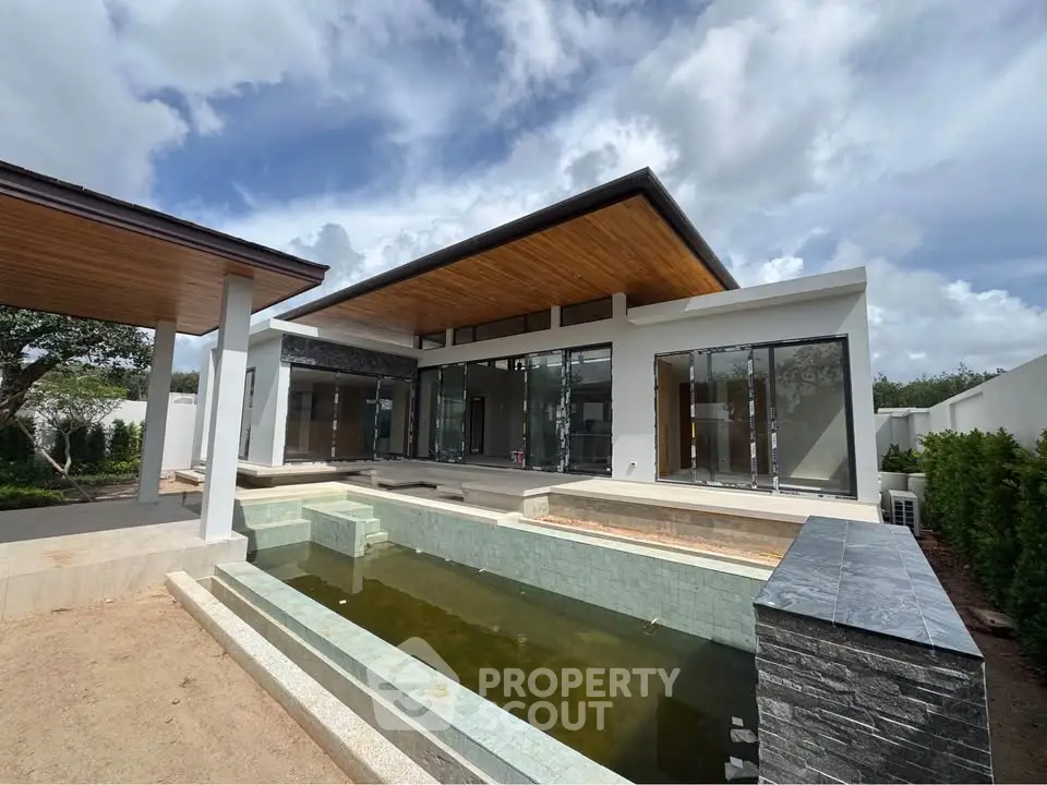 Modern luxury home with sleek architecture and private pool, perfect for contemporary living.