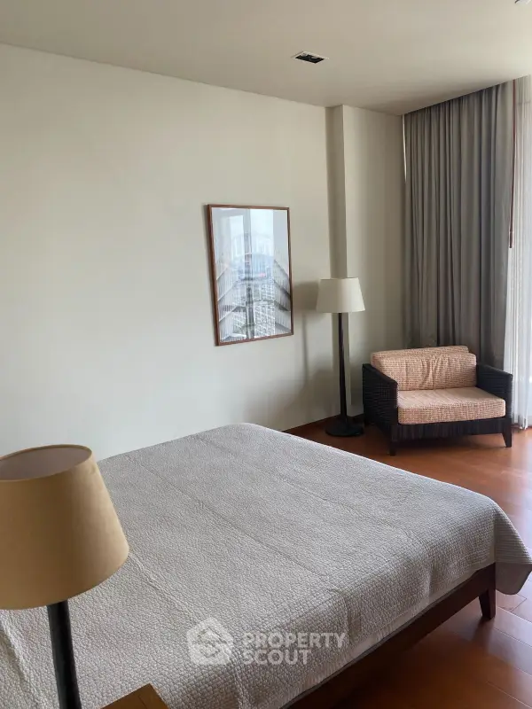 image_rental-30480938