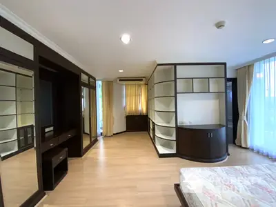 Fully Furnished 2 Bedrooms Condo at Supalai Place Sukhumvit 39-2