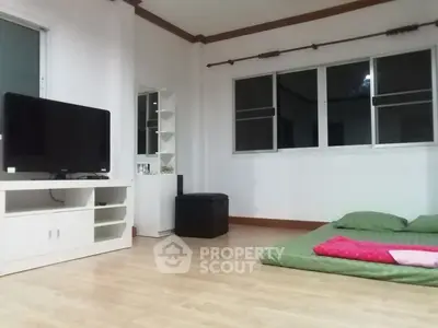 image_rental-27119350