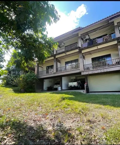 image_rental-23496811