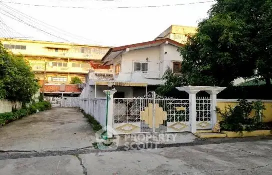 image_rental-6600584