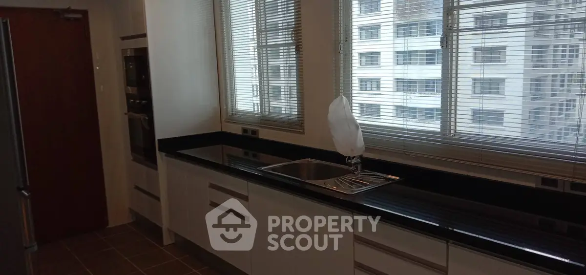  3 Bedrooms Condo at Sawang Apartment-7